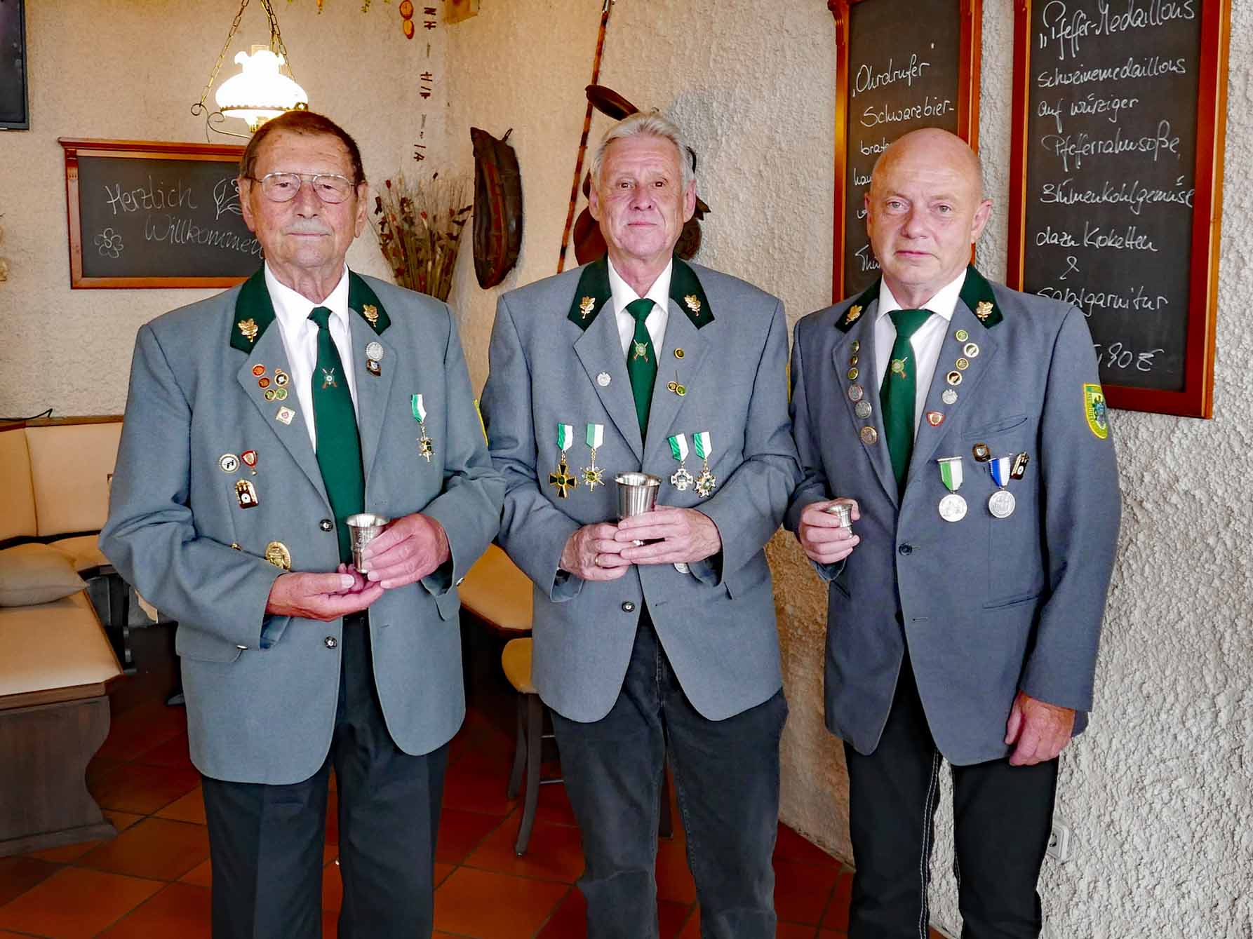 Becher Gewehr 2018