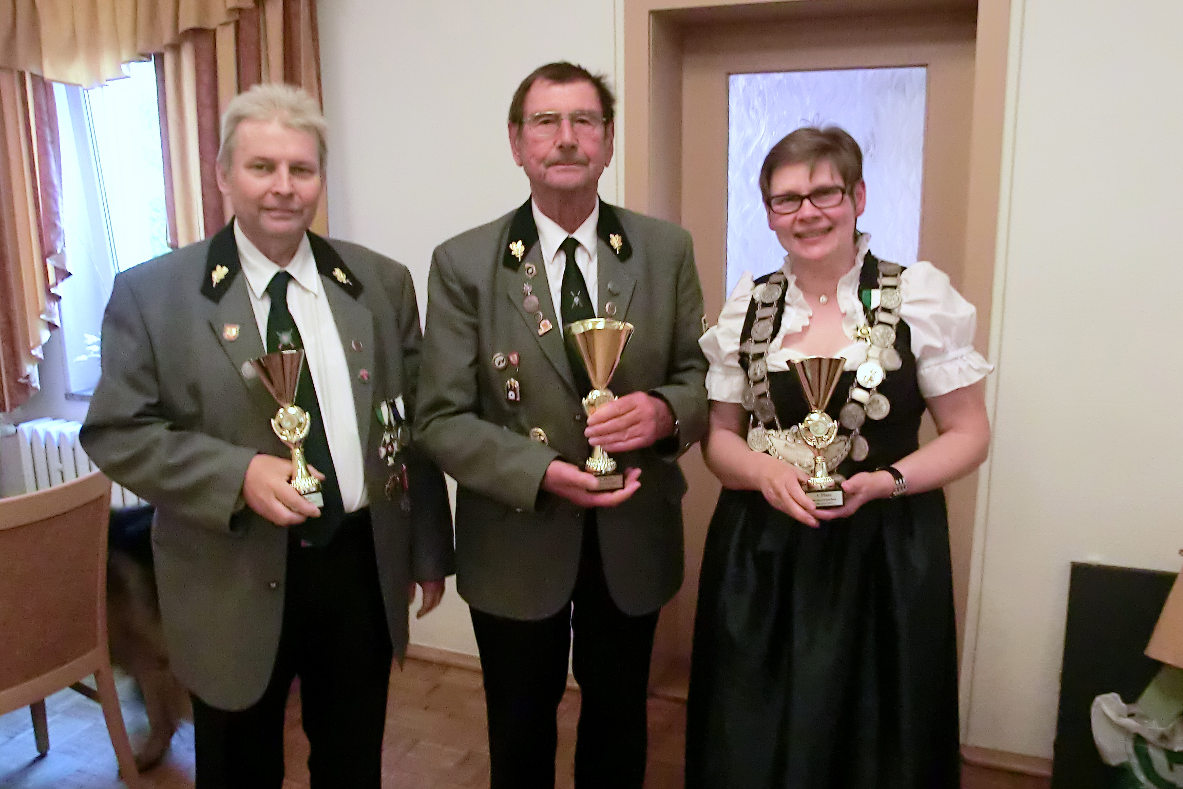 Becherschieen 2012 KK-Gewehr